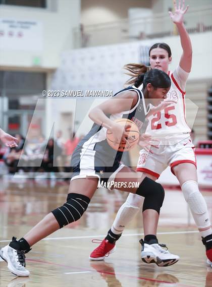 Thumbnail 1 in Leuzinger vs Burroughs (West Coast Holiday Tournament) photogallery.
