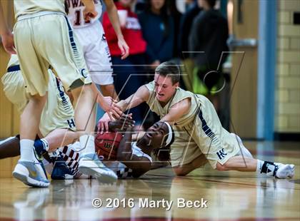 Thumbnail 3 in Helias vs Owasso (Machens Great 8 Classic) photogallery.