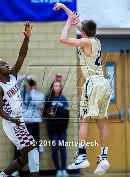 Thumbnail 2 in Helias vs Owasso (Machens Great 8 Classic) photogallery.