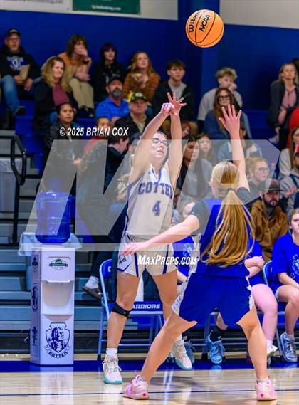 Thumbnail 1 in Bakersfield @ Cotter photogallery.