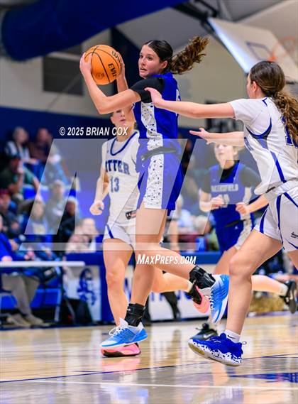 Thumbnail 1 in Bakersfield @ Cotter photogallery.