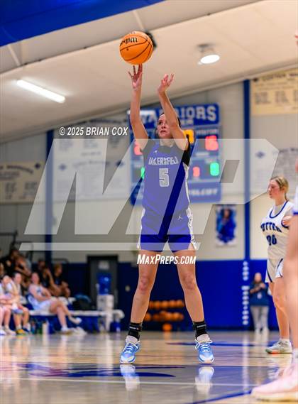 Thumbnail 3 in Bakersfield @ Cotter photogallery.