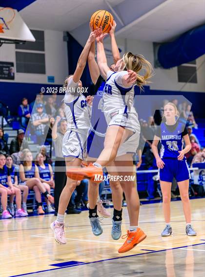 Thumbnail 3 in Bakersfield @ Cotter photogallery.