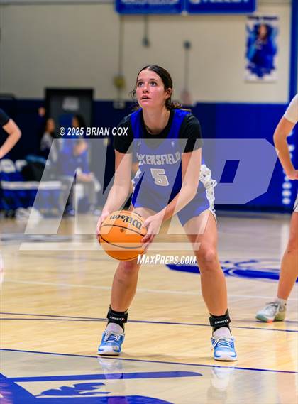 Thumbnail 3 in Bakersfield @ Cotter photogallery.