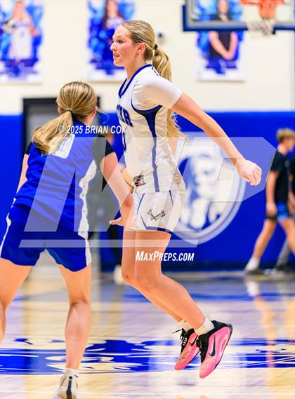 Thumbnail 2 in Bakersfield @ Cotter photogallery.