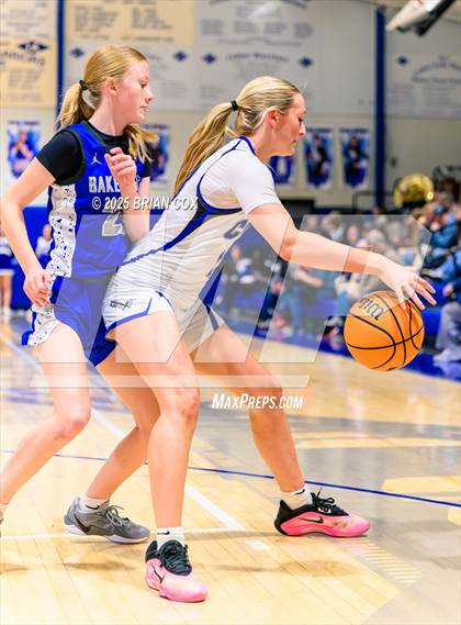 Thumbnail 1 in Bakersfield @ Cotter photogallery.