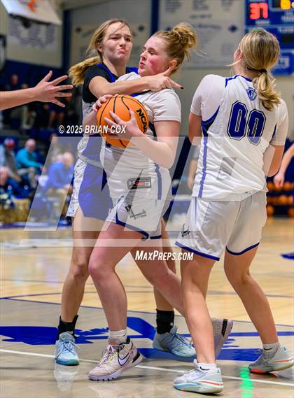 Thumbnail 3 in Bakersfield @ Cotter photogallery.