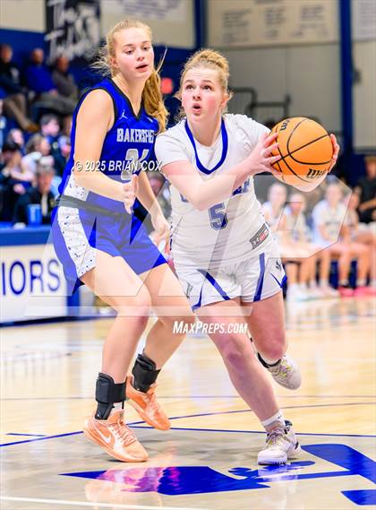 Thumbnail 1 in Bakersfield @ Cotter photogallery.