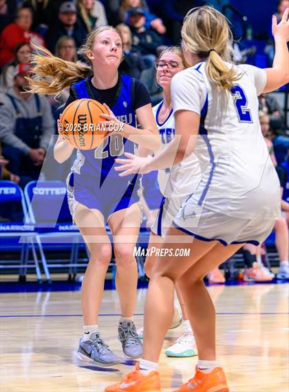 Thumbnail 1 in Bakersfield @ Cotter photogallery.