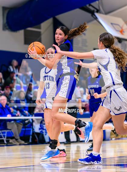 Thumbnail 2 in Bakersfield @ Cotter photogallery.