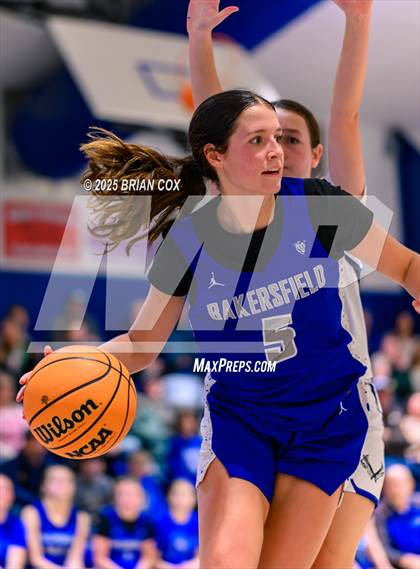 Thumbnail 3 in Bakersfield @ Cotter photogallery.