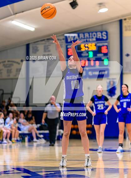 Thumbnail 1 in Bakersfield @ Cotter photogallery.