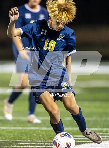 Thumbnail 3 in Byron Center vs. Oxford (MSHAA D1 Semi-final) photogallery.