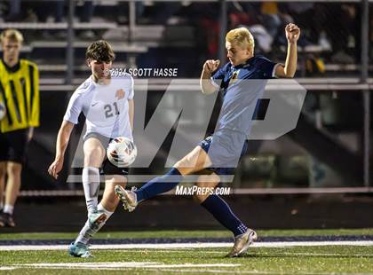 Thumbnail 3 in Byron Center vs. Oxford (MSHAA D1 Semi-final) photogallery.