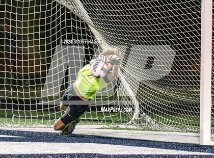Thumbnail 3 in Byron Center vs. Oxford (MSHAA D1 Semi-final) photogallery.