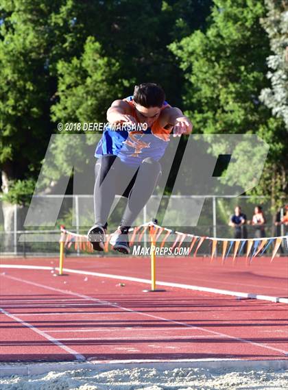 Thumbnail 2 in CCS Top 8 Los Gatos (Triple Jump) photogallery.