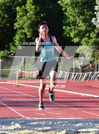 Thumbnail 3 in CCS Top 8 Los Gatos (Triple Jump) photogallery.