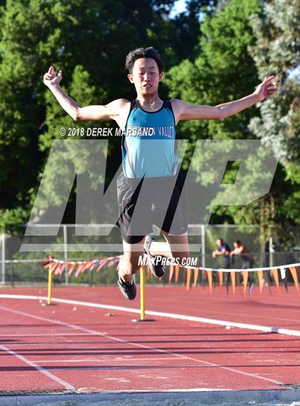 Thumbnail 3 in CCS Top 8 Los Gatos (Triple Jump) photogallery.
