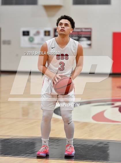 Thumbnail 3 in Santa Fe Catholic vs Carrollwood Day (Sun Bash Tournament) photogallery.