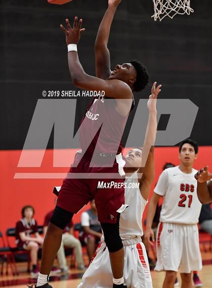 Thumbnail 1 in Santa Fe Catholic vs Carrollwood Day (Sun Bash Tournament) photogallery.