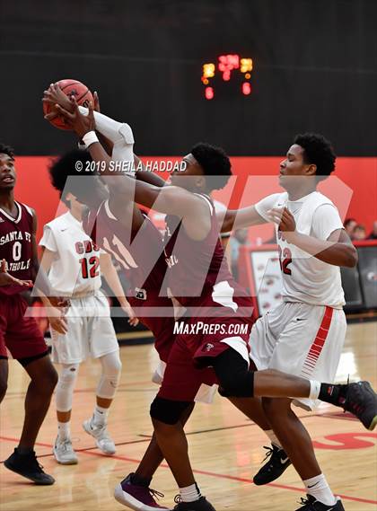 Thumbnail 3 in Santa Fe Catholic vs Carrollwood Day (Sun Bash Tournament) photogallery.