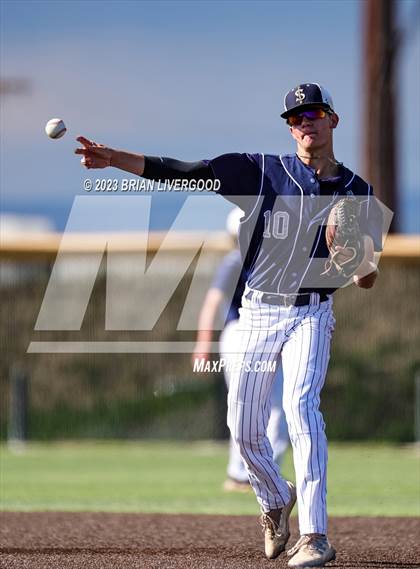 Thumbnail 3 in Holy Family vs. Severance (CHSAA 4A Semifinal) photogallery.