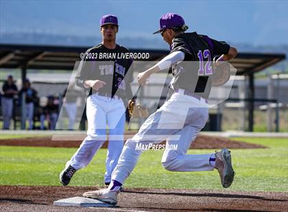 Thumbnail 1 in Holy Family vs. Severance (CHSAA 4A Semifinal) photogallery.