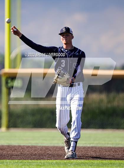 Thumbnail 3 in Holy Family vs. Severance (CHSAA 4A Semifinal) photogallery.
