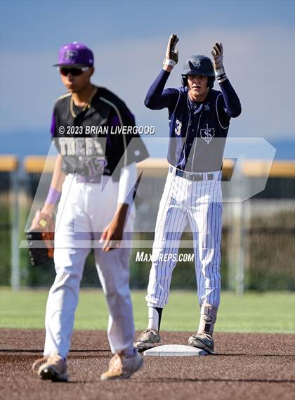 Thumbnail 2 in Holy Family vs. Severance (CHSAA 4A Semifinal) photogallery.