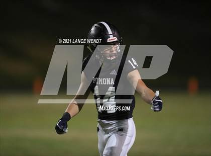 Thumbnail 3 in Pomona vs. Castle View (CHSAA 5A First Round Playoff) photogallery.