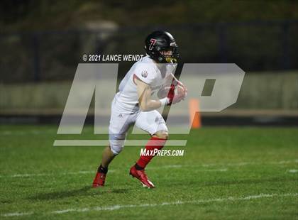 Thumbnail 2 in Pomona vs. Castle View (CHSAA 5A First Round Playoff) photogallery.