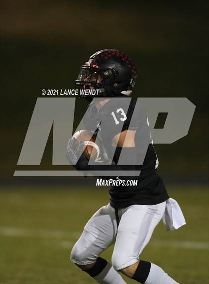 Thumbnail 2 in Pomona vs. Castle View (CHSAA 5A First Round Playoff) photogallery.