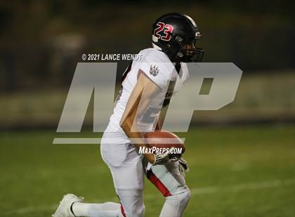 Thumbnail 3 in Pomona vs. Castle View (CHSAA 5A First Round Playoff) photogallery.