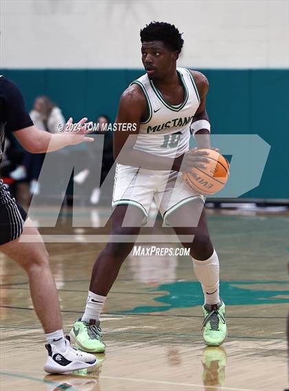 Thumbnail 2 in Hough @ Myers Park photogallery.