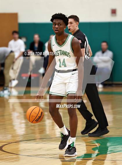 Thumbnail 2 in Hough @ Myers Park photogallery.