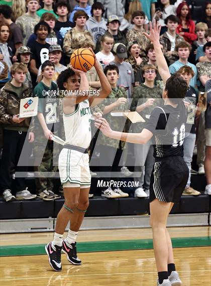 Thumbnail 3 in Hough @ Myers Park photogallery.