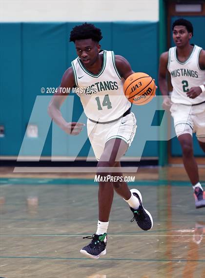 Thumbnail 2 in Hough @ Myers Park photogallery.