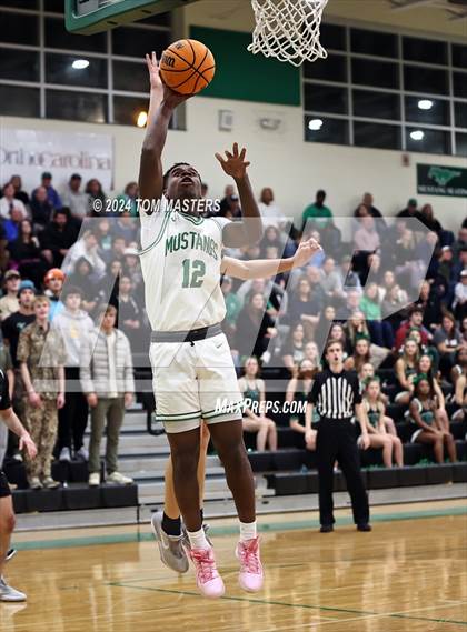 Thumbnail 3 in Hough @ Myers Park photogallery.