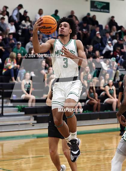 Thumbnail 2 in Hough @ Myers Park photogallery.