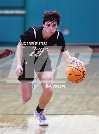 Thumbnail 3 in Hough @ Myers Park photogallery.