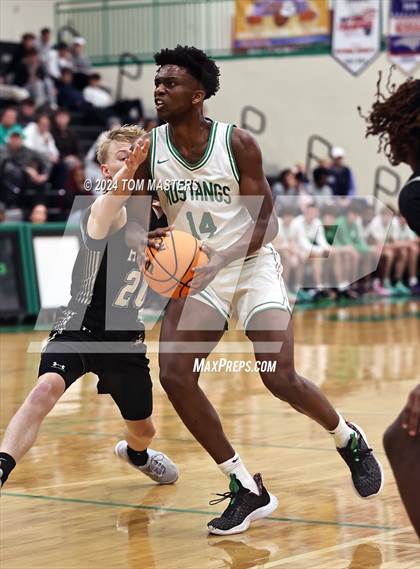 Thumbnail 2 in Hough @ Myers Park photogallery.