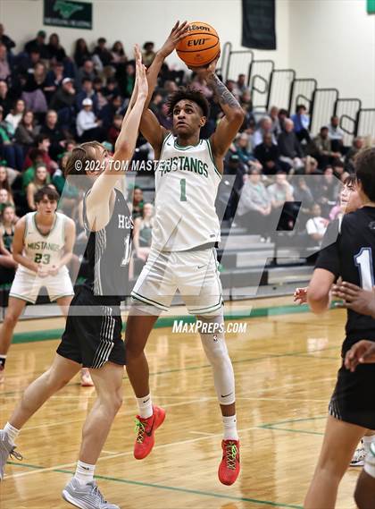 Thumbnail 3 in Hough @ Myers Park photogallery.