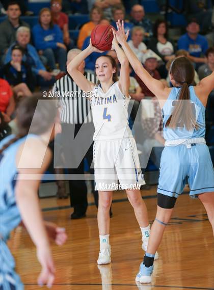 Thumbnail 3 in Fatima vs Father Tolton photogallery.