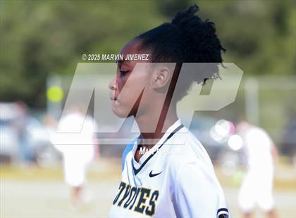 Thumbnail 3 in Foothill Tech @ Calabasas photogallery.