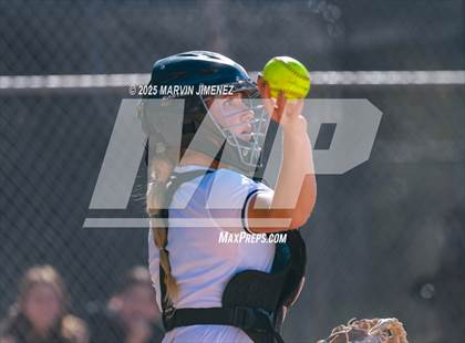 Thumbnail 3 in Foothill Tech @ Calabasas photogallery.