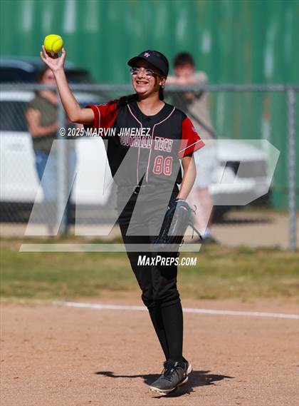 Thumbnail 3 in Foothill Tech @ Calabasas photogallery.