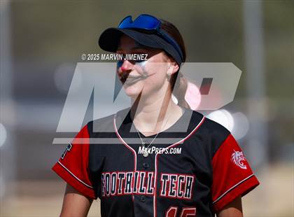 Thumbnail 1 in Foothill Tech @ Calabasas photogallery.