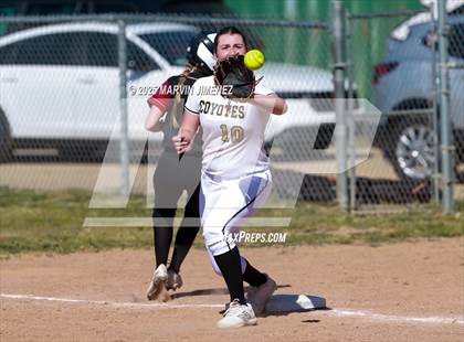 Thumbnail 3 in Foothill Tech @ Calabasas photogallery.