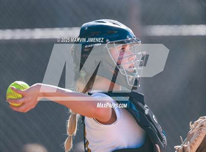 Thumbnail 1 in Foothill Tech @ Calabasas photogallery.