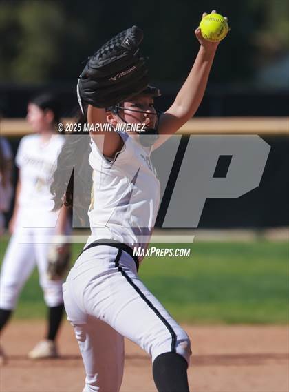 Thumbnail 2 in Foothill Tech @ Calabasas photogallery.